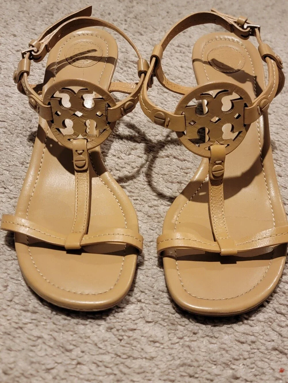 Tory Burch ultra tan this